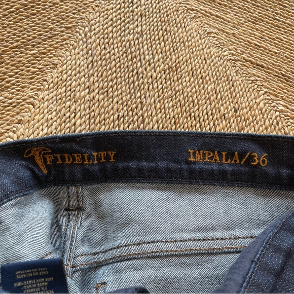 Fidelity Denim Men’s Impala Stretch Dark Blue Town Rinse Straight Leg Jeans EUC - Picture 7 of 9